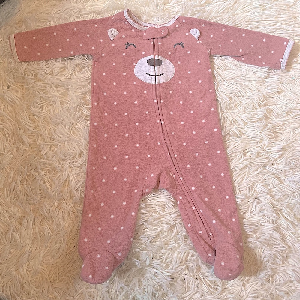 Baby girl Sleeper ( 3/15$)